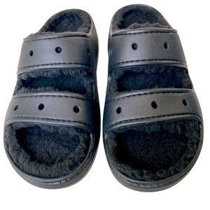 CROCS Unisex Baya Cozzzy Sandals Black Size Men 6 Women 8